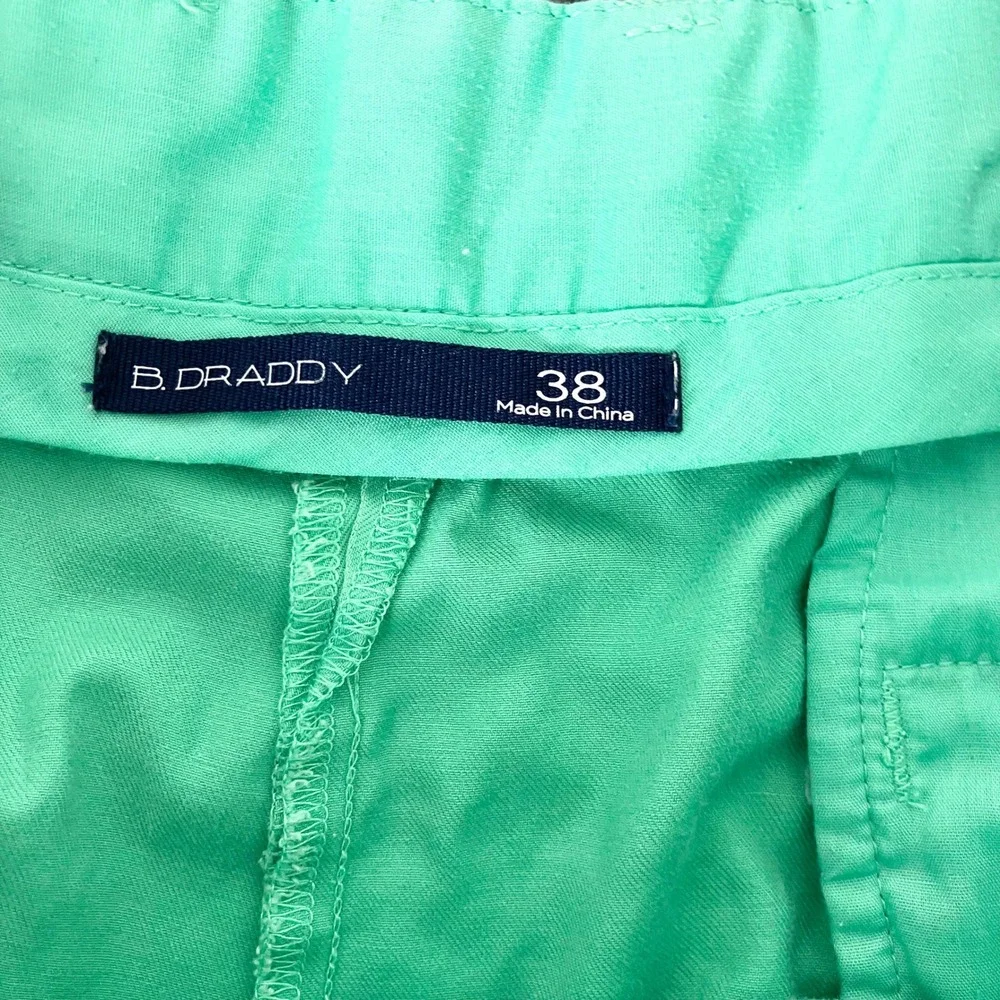 B. Draddy Shorts Mens 38 Green Chino Flat Front Golf Cotton Stretch